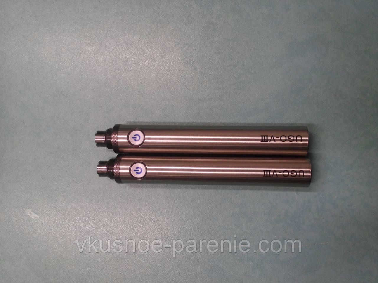 Акумулятор Ugo-T 1300 mAh з нижньої зарядкою
