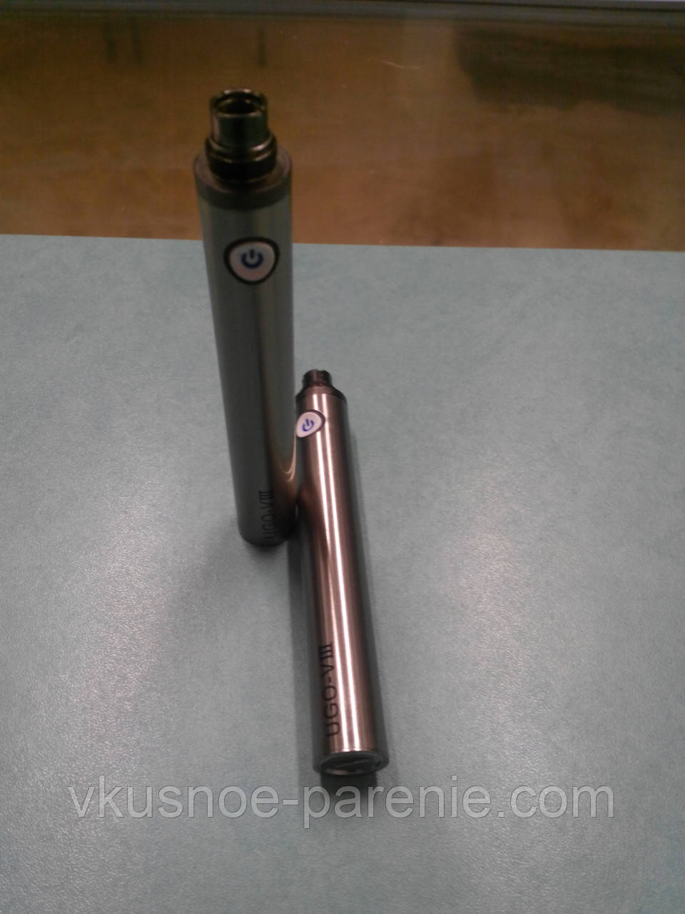 Акумулятор Ugo-T 1300 mAh з нижньої зарядкою