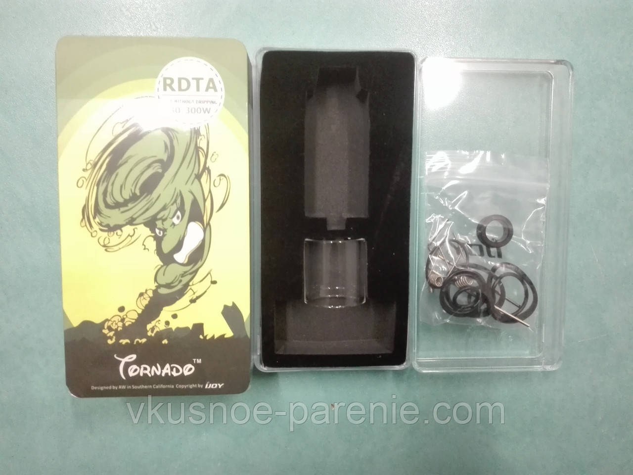 Бак Tornado rdta 4мл чорний